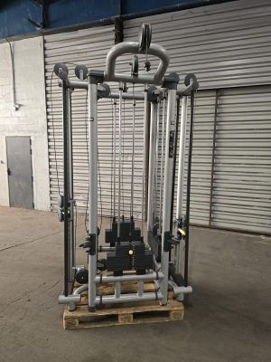 Cable Tower Technogym station de musculation professionnelle à câbles multiples